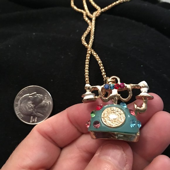 Rhinestone Telephone Necklace - Bling Bling This is So Cute Drawer 2 - Picture 4 of 6